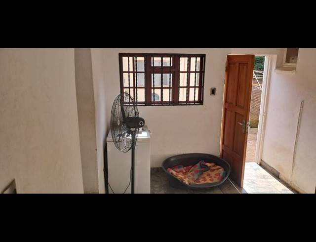 4 BEDROOM HOUSE FOR SALE IN SILVERFIELDS PARK